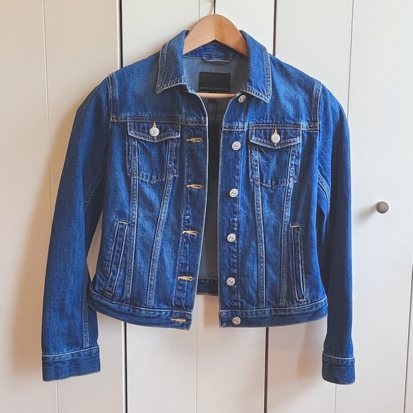 Banana Republic Women's Jean Jacket - Size XS - NWT - Picture 3 of 6